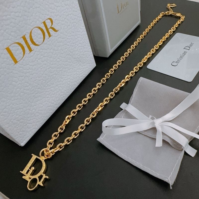 chr1st1an D10r necklaces